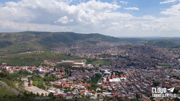 【墨西哥 Zacatecas】依山而建的小屋